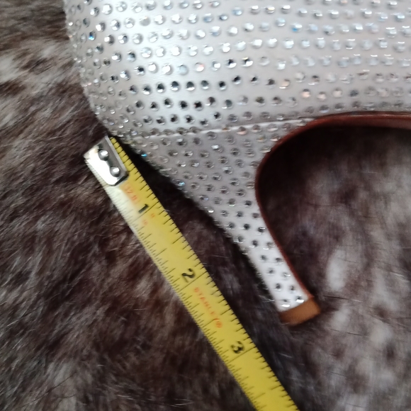 Stuart Weitzman  heels - Picture 13 of 16